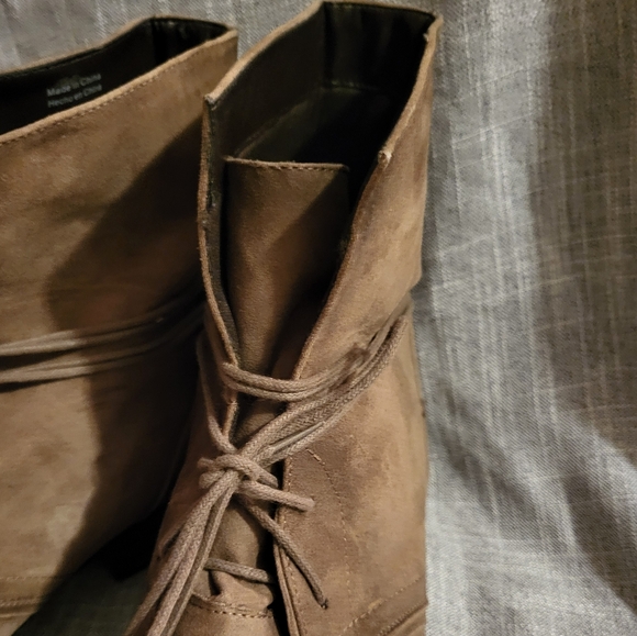 Ladies Boots  Taupe Lace Up Microfibre Ankle Boot 11 - Picture 4 of 9